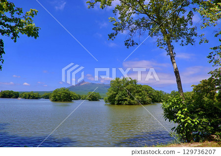 Lake Onuma and Mt. Komagatake - Lakeside Monument (Nanae Town, Hokkaido) 129736207
