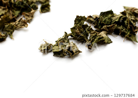 Dried gotu kola herb leaves 129737684