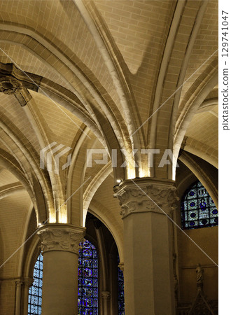 Gothic columns and arches of Notre-Dame de Chartres Cathedral in France Gothic columns and arches of Notre-Dame de Chartres Cathedral in France 129741047