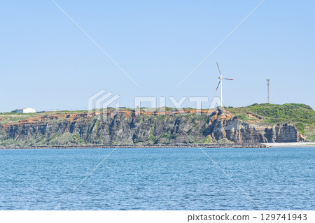 Choshi City, Chiba Prefecture - A famous tourist spot: Byobuura, with its sheer cliffs and wind turbines 129741943