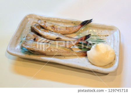 冰烤乾魚 129745718