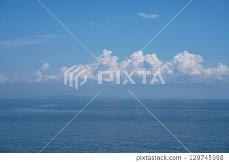 浮島和雲朵 129745998