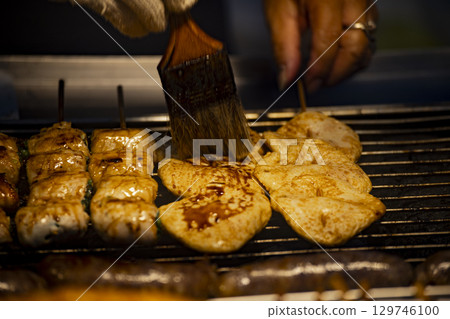 台灣夜市火鍋：響志作的烤肉串與甜點 129746100