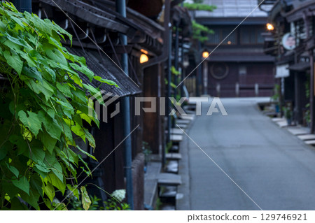 250816 Sanmachi g027 129746921