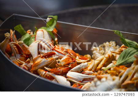 亞洲風味：香辣炸蟹碗 129747093