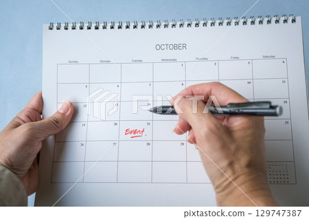 Event planning 129747387