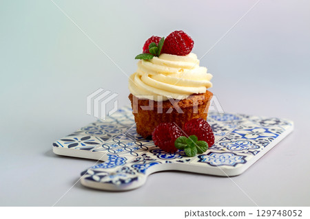 Berry Delight Cupcake. Berry Delight Cupcake. 129748052