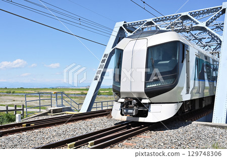 Railway Private Railway: Tobu Nikko Line Limited Express Liberty Kinu No. 124 500 Series Railway Private Railway: Tobu Nikko Line Limited Express Liberty Kinu No. 124 500 Series 129748306