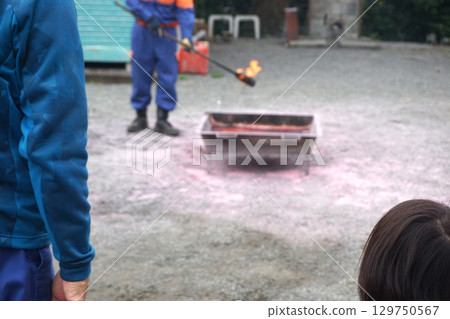 消防訓練影像模糊 129750567