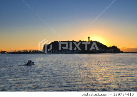 [藤澤市] 江之島的日落 129754410