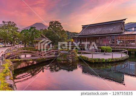 Oshino Hakkai and Mount Fuji sunset 129755835