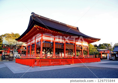 Kyoto Prefecture, Fushimi Inari Taisha Shrine, Outer Worship Hall (Important Cultural Property), Fukakusa Yabunouchicho, Fushimi Ward, Kyoto City, February 2022 129755844
