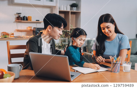 Family spends their free time together 129759489