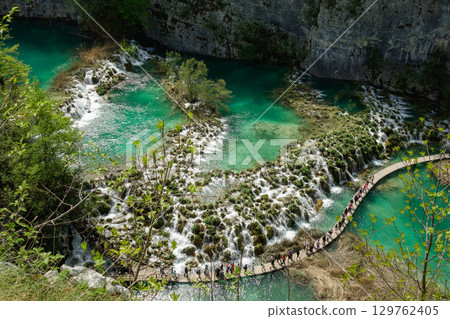upper view of Plitvice Lakes National Park. spectacular waterfalls, lakes and flora in Croatia 129762405