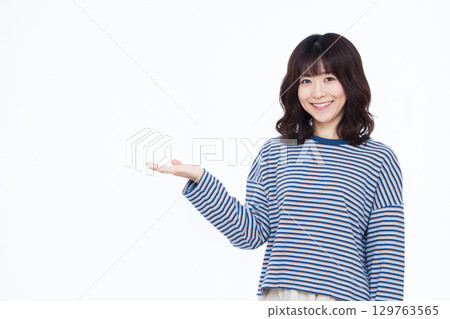 A woman giving an introduction 129763565
