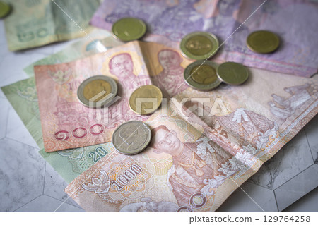 泰國貨幣:泰銖 泰國貨幣:泰銖 129764258