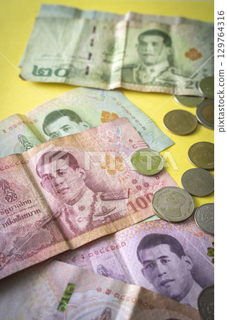 Thai currency: baht Thai currency: baht 129764316