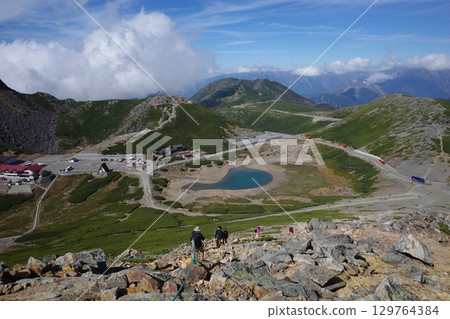 從乘鞍岳富士見山眺望鶴池 從乘鞍岳富士見山眺望鶴池 129764384