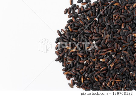 Close-up of black rice Close-up of black rice 129768182