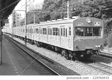 在JNR時代,101系列中央線快速列車,Kuha 101-55等,在千馱谷,1983年3月9日 在JNR時代,101系列中央線快速列車,Kuha 101-55等,在千馱谷,1983年3月9日 129769435