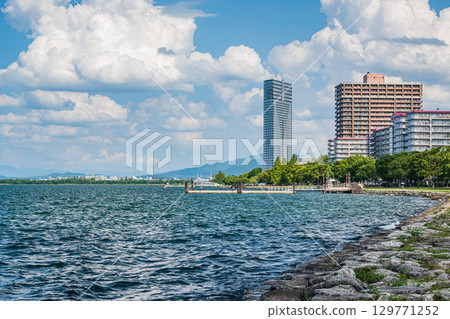 Summer scenery along the shores of Lake Biwa, Otsu City Summer scenery along the shores of Lake Biwa, Otsu City 129771252