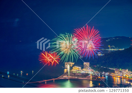 [Shizuoka Prefecture] Atami's Million Dollar Night View and Fireworks Over the Sea 129771350