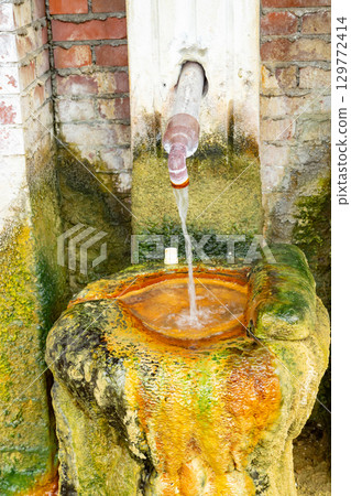 Nagayu Onsen Coronada drinking fountain Nagayu Onsen Coronada drinking fountain 129772414