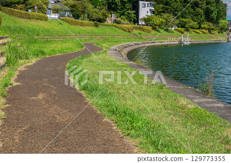 Summer scenery of the Seta River, Otsu City, Shiga Prefecture Summer scenery of the Seta River, Otsu City, Shiga Prefecture 129773355