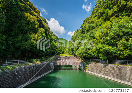 Otsu Floodway, Otsu City, Shiga Prefecture 129773357