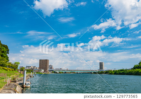 夏季瀨田川風光 滋賀縣大津市 129773565