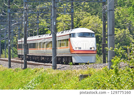 Railway Private Railway: Tobu Nikko Line Limited Express Spacia Nikko No. 1 100 Series Railway Private Railway: Tobu Nikko Line Limited Express Spacia Nikko No. 1 100 Series 129775160