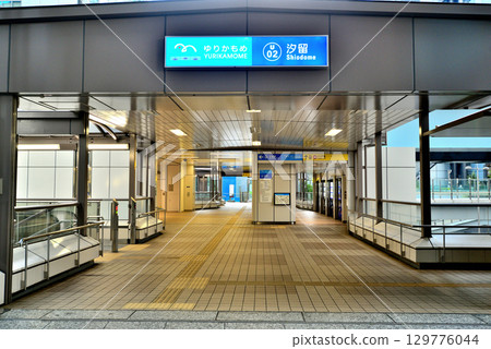 Yurikamome Shiodome Station ticket gate Yurikamome Shiodome Station ticket gate 129776044