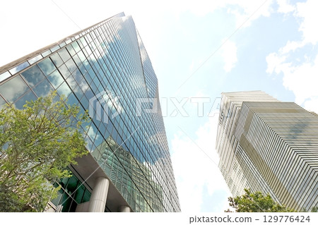 skyscraper skyscraper 129776424