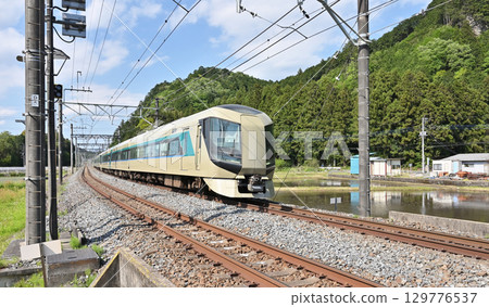 Railway Private Railway: Tobu Nikko Line Limited Express Liberty Kegon No. 36 and Aizu No. 136 129776537