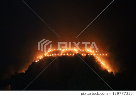 Late Summer in Kyoto: Gozan no Okuribi (Fires on Mountains) / Torii Gate Style Late Summer in Kyoto: Gozan no Okuribi (Fires on Mountains) / Torii Gate Style 129777333