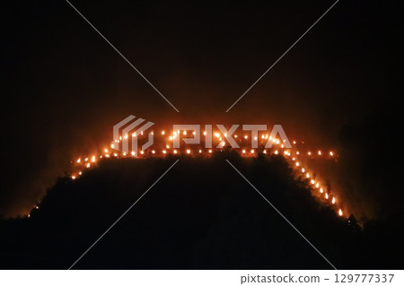 Late Summer in Kyoto: Gozan no Okuribi (Fires on Mountains) / Torii Gate Style Late Summer in Kyoto: Gozan no Okuribi (Fires on Mountains) / Torii Gate Style 129777337