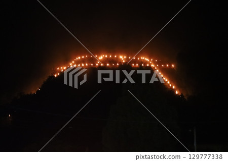 Late Summer in Kyoto: Gozan no Okuribi (Fires on Mountains) / Torii Gate Style 129777338