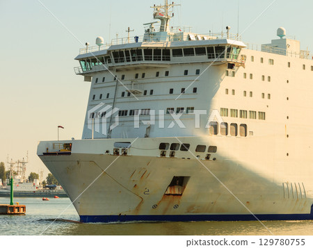 Large cruise ship approaching the harbor 129780755
