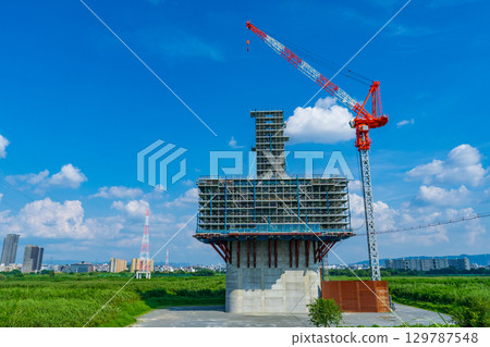 大阪府新名神高速公路淀川大橋施工現場 129787548