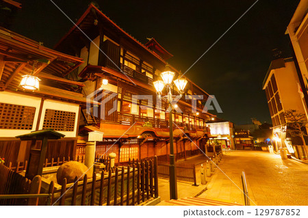 250417 道後溫泉 129787852