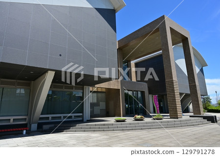 Osaka Prefectural Museum of Yayoi Culture (Izumi City, Osaka Prefecture) 129791278