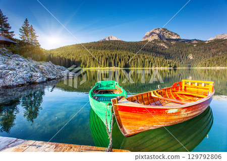 lake 129792806