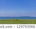 Grassland and Ainoshima Island near Miyajihama Beach 129793066