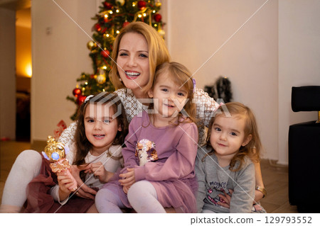 Families gather in joy during festive celebrations at home this winter Families gather in joy during festive celebrations at home this winter 129793552