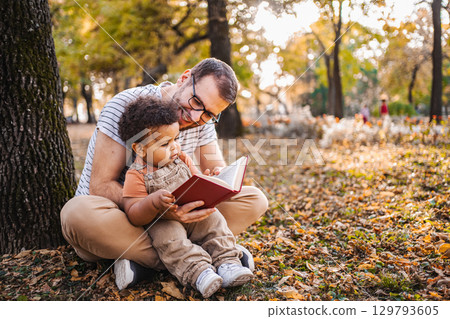 Story Time: Learning and Bonding in Nature Story Time: Learning and Bonding in Nature 129793605