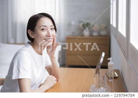 美女形象 129794784