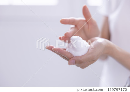 Beauty image, face wash Beauty image, face wash 129797170