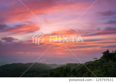 Sunset Panorama of Taipei City from Dahan Mountain, New Taipei City. Sunset Panorama of Taipei City from Dahan Mountain, New Taipei City. 129797631