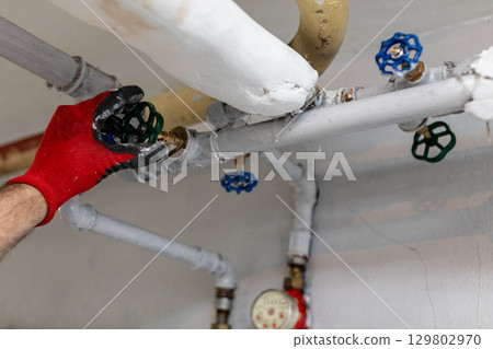 Understanding Plumbing Valve Operation in a Residential Setting is essential for homeowners Understanding Plumbing Valve Operation in a Residential Setting is essential for homeowners 129802970