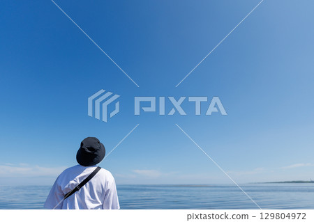 看海的女人 看海的女人 129804972